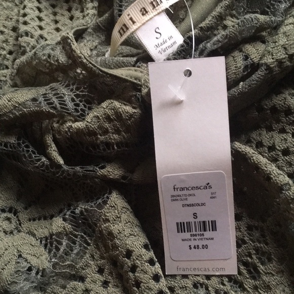 Francesca’s off the shoulder green lace dress - Picture 4 of 4